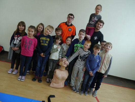  Grafika #15: Ważna lekcja o pierwszej pomocy grafika