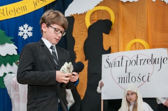  Grafika #14: Jest taka noc, na którą człowiek czeka i za którą tęskni grafika