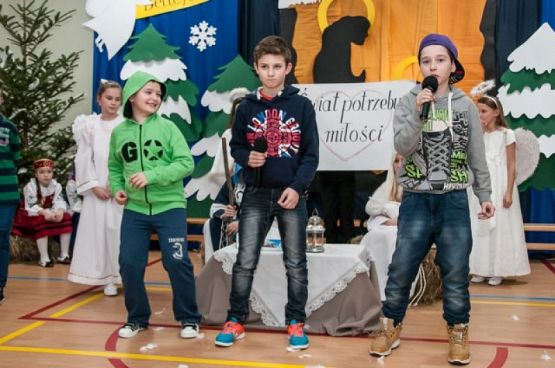  Grafika #18: Jest taka noc, na którą człowiek czeka i za którą tęskni grafika