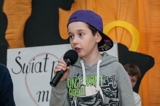  Grafika #19: Jest taka noc, na którą człowiek czeka i za którą tęskni grafika