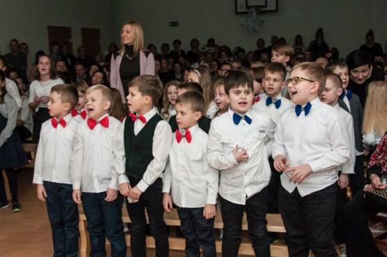  Grafika #21: Jest taka noc, na którą człowiek czeka i za którą tęskni grafika