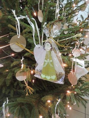  Grafika #12: Z dobrą nowiną po lęborskich placówkach, czyli czekoladowe Mikołaje rozdane! grafika