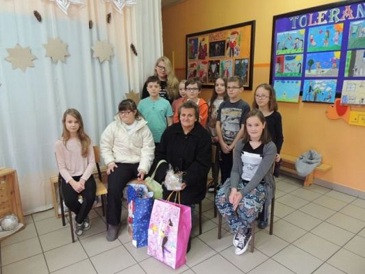  Grafika #4: Świąteczna paczka - podziękowania grafika