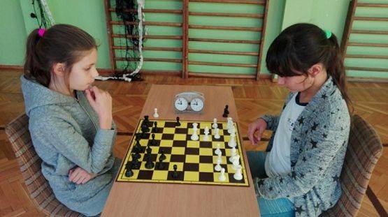  Grafika #1: Turniej Szachowy grafika