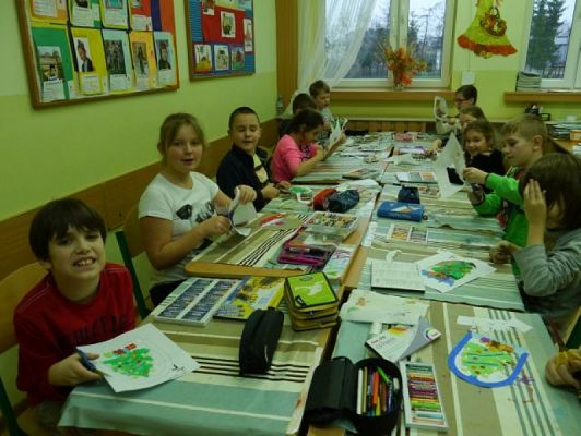  Grafika #1: Mikołaje, Mikołajki… grafika