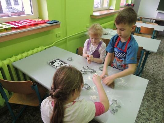  Grafika #3: Świąteczne pierniki grafika