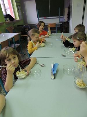  Grafika #12: Makaronowy zawrót głowy grafika