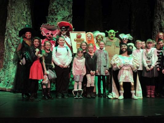  Grafika #4: Dawaj pyska, Shrek! Ty ślicznoto… – wycieczka na musical grafika