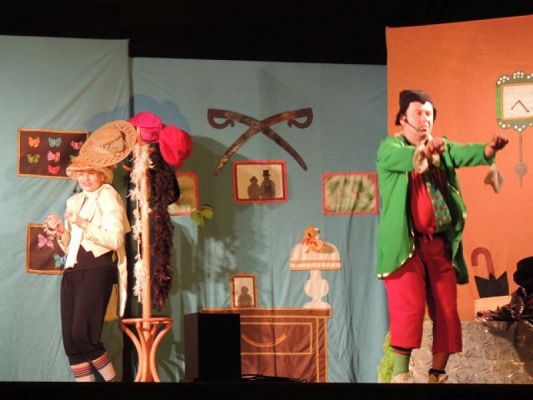  Grafika #11: Wyjście na spektakl pt. Zaczarowany świat bajek grafika