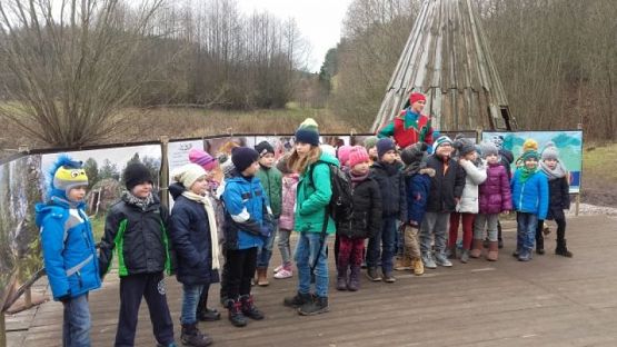  Grafika #8: Pierwszaki na Przystanku Świętego Mikołaja grafika