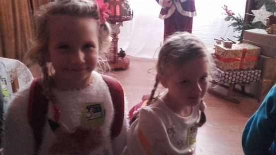  Grafika #12: Pierwszaki na Przystanku Świętego Mikołaja grafika