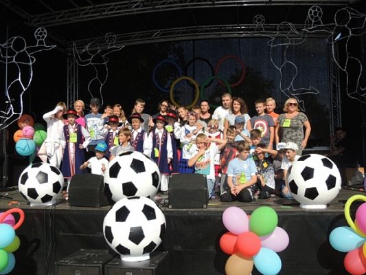  Grafika #12: Zabawa i integracja na X Mini Olimpiadzie Osób Niepełnosprawnych w Charbrowie grafika