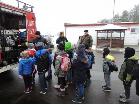  Grafika #14: Klasa IIa w Jednostce Wojskowej 4653 w Siemirowicach grafika