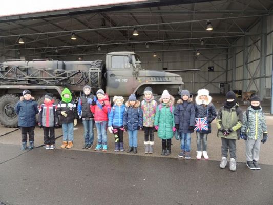  Grafika #21: Klasa IIa w Jednostce Wojskowej 4653 w Siemirowicach grafika