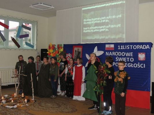  Grafika #5: Uroczysty Apel z Okazji Rocznicy Odzyskania Niepodległości grafika