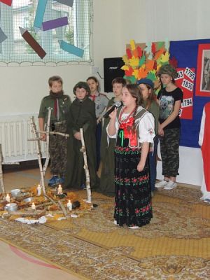  Grafika #6: Uroczysty Apel z Okazji Rocznicy Odzyskania Niepodległości grafika