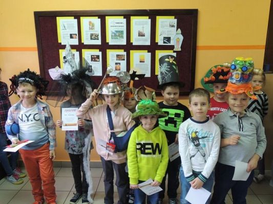 Grafika #0: Szkolny Konkurs Halloweenowy na najciekawsze nakrycie głowy grafika