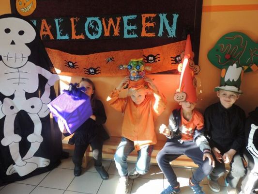  Grafika #15: Szkolny Konkurs Halloweenowy na najciekawsze nakrycie głowy grafika