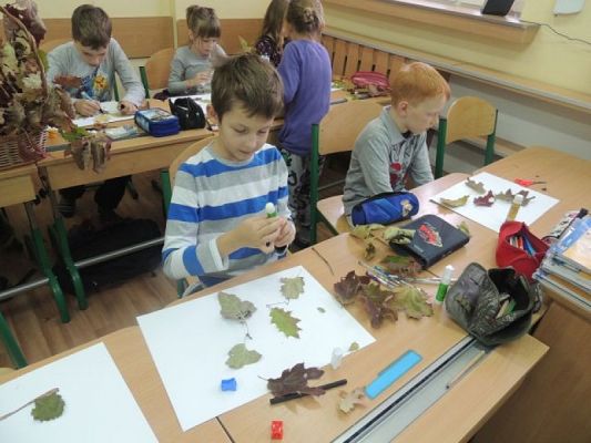  Grafika #4: Z darów jesieni grafika