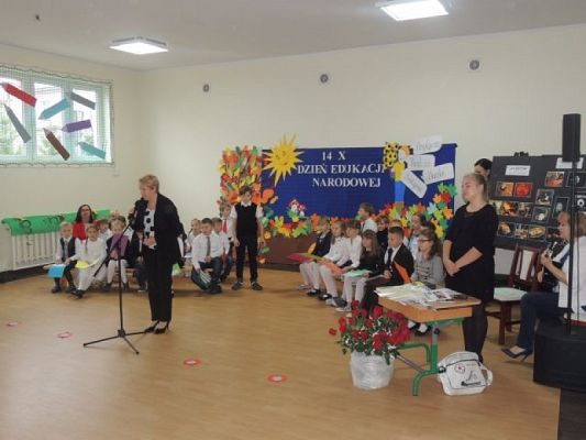  Grafika #0: Uroczysta Akademia z okazji Dnia Edukacji Narodowej grafika