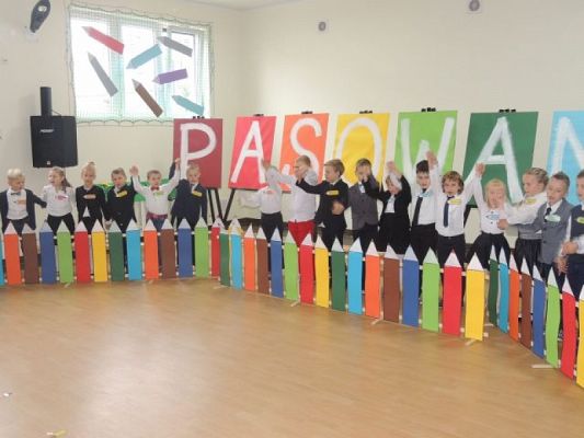  Grafika #3: Pasowanie na ucznia klasy pierwszej grafika