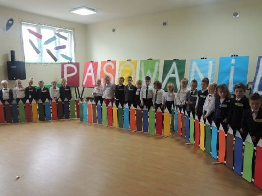  Grafika #4: Pasowanie na ucznia klasy pierwszej grafika