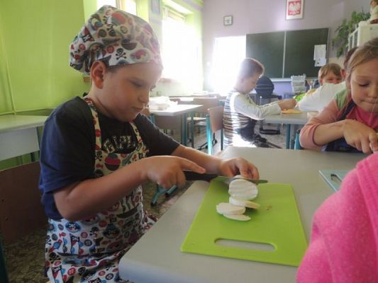  Grafika #7: "Superpizza", czyli zajęcia kulinarne w klasie IIIa grafika