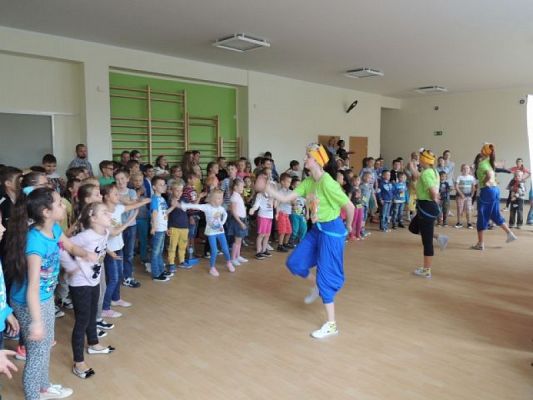  Grafika #10: Roztańczona pierwsza lekcja grafika