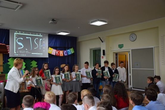  Grafika #12: ZAKOŃCZENIE ROKU SZKOLNEGO grafika