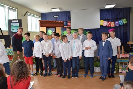  Grafika #17: ZAKOŃCZENIE ROKU SZKOLNEGO grafika