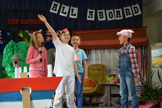  Grafika #9: ENGLISH STATION grafika