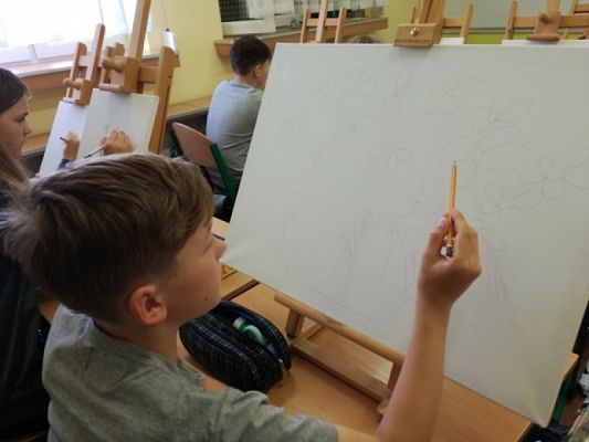  Grafika #8: OD SZKICU DO OBRAZU - ARTYSTA ROKU grafika