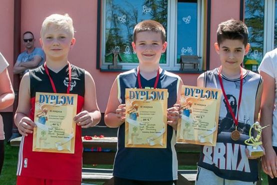  Grafika #37: SZKOLNY DZIEŃ SPORTU grafika