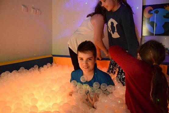  Grafika #4: DZIAŁAMY NA ZMYSŁY grafika