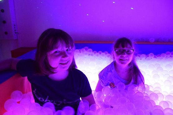  Grafika #13: DZIAŁAMY NA ZMYSŁY grafika