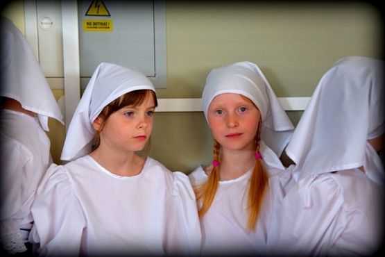  Grafika #0: WYSTĘP ZESPOŁU KASZUBSKIEGO grafika