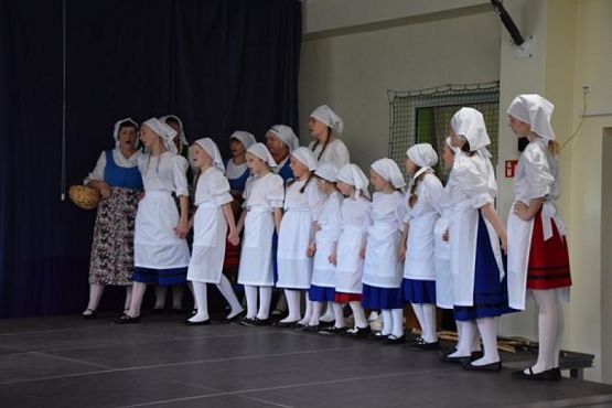  Grafika #2: WYSTĘP ZESPOŁU KASZUBSKIEGO grafika