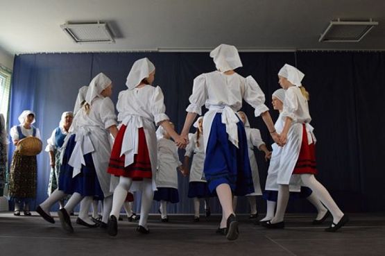  Grafika #5: WYSTĘP ZESPOŁU KASZUBSKIEGO grafika