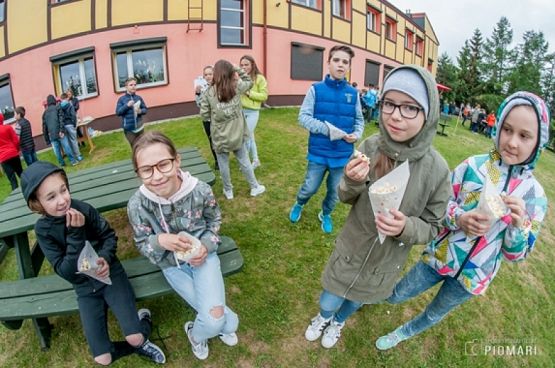  Grafika #18: DZIEŃ DZIECKA grafika