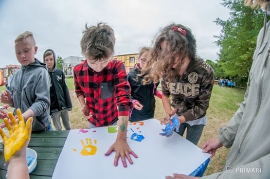  Grafika #32: DZIEŃ DZIECKA grafika