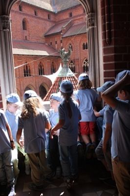  Grafika #23: Z WIZYTĄ W MALBORKU grafika