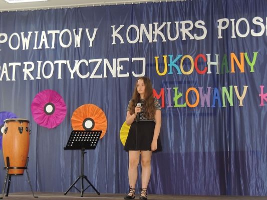  Grafika #4: I POWIATOWY KONKURS PIOSENKI PATRIOTYCZNEJ ,,UKOCHANY KRAJ" grafika