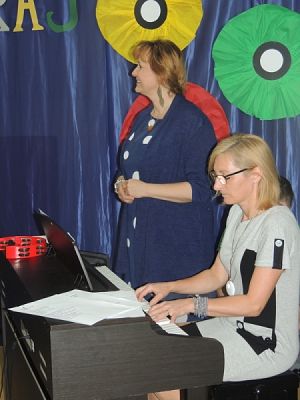  Grafika #11: I POWIATOWY KONKURS PIOSENKI PATRIOTYCZNEJ ,,UKOCHANY KRAJ" grafika