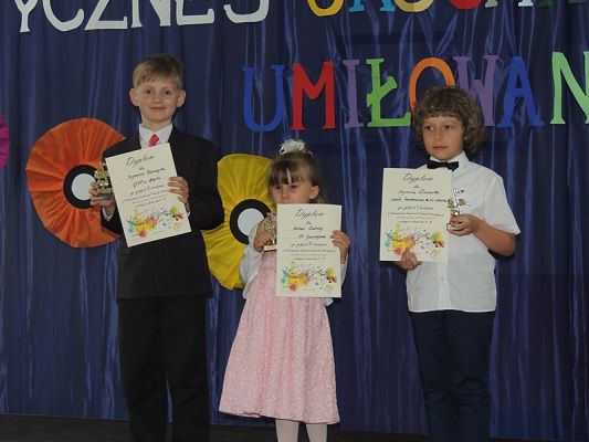  Grafika #21: I POWIATOWY KONKURS PIOSENKI PATRIOTYCZNEJ ,,UKOCHANY KRAJ" grafika