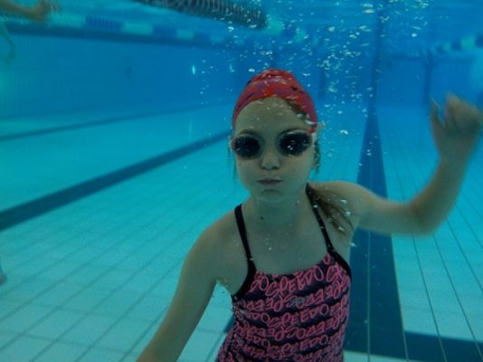  Grafika #22: ZAJĘCIA BASENOWE grafika