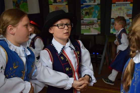  Grafika #18: GALA FINAŁOWA KONKURSU PLASTYCZNEGO KASZUBY JAK MALOWANE grafika