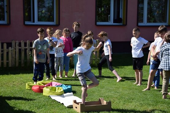  Grafika #1: POBUDZAMY ZMYSŁY grafika