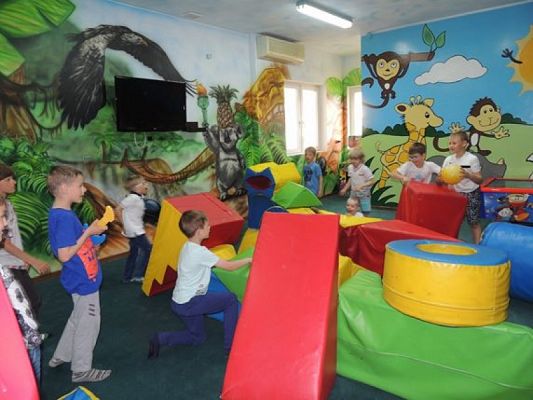  Grafika #16: KLASA I W SMYKOLANDII grafika