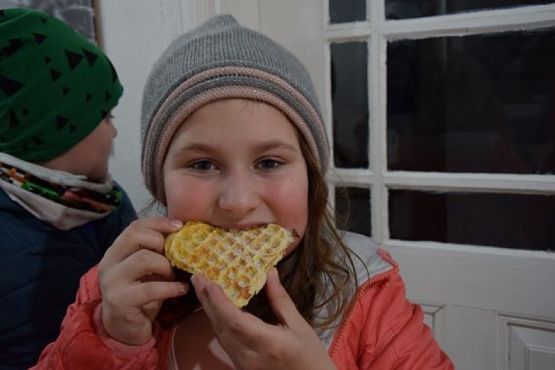  Grafika #15: KLASY DRUGIE W MUZEUM WSI SŁOWIŃSKIEJ W KLUKACH grafika