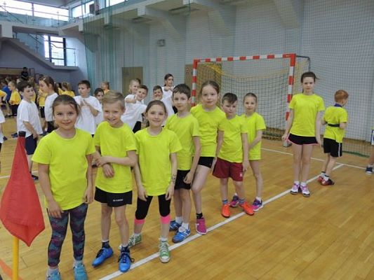  Grafika #5: MIEJSKIE ZAWODY SPORTOWE DLA SZKÓŁ PODSTAWOWYCH KLAS II i III Baw się razem z nami grafika